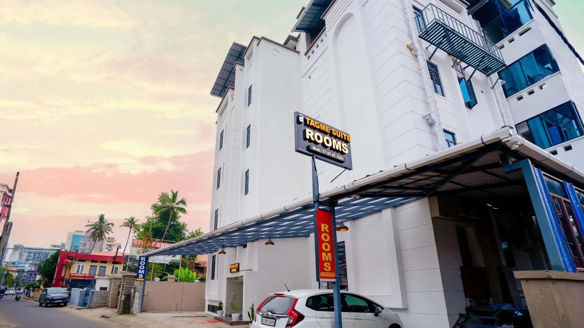 Hotel Tagme Suite Kochi